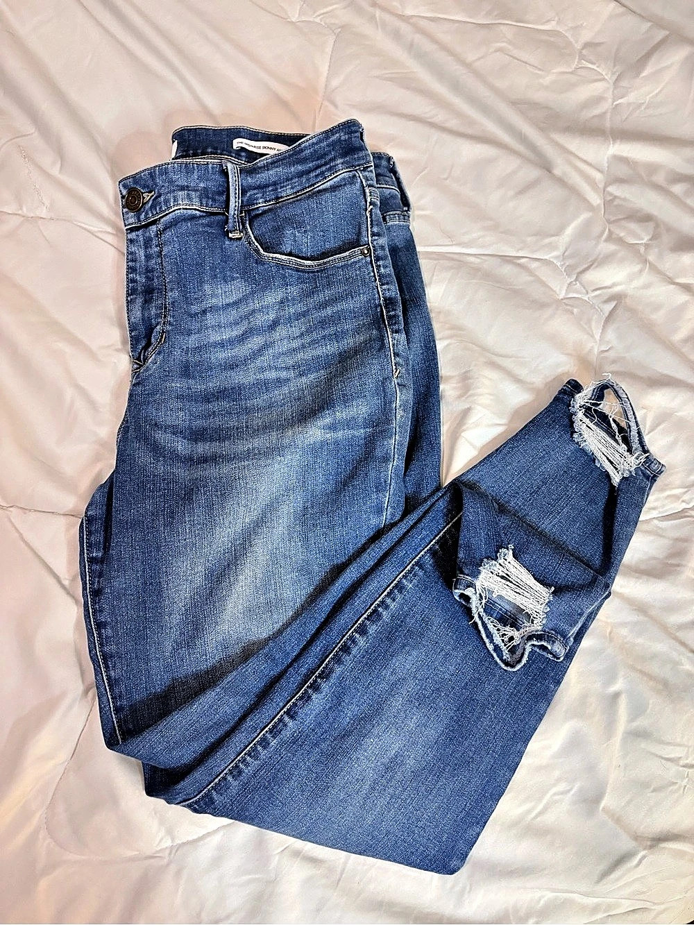 SkinnyGirl brand jeans